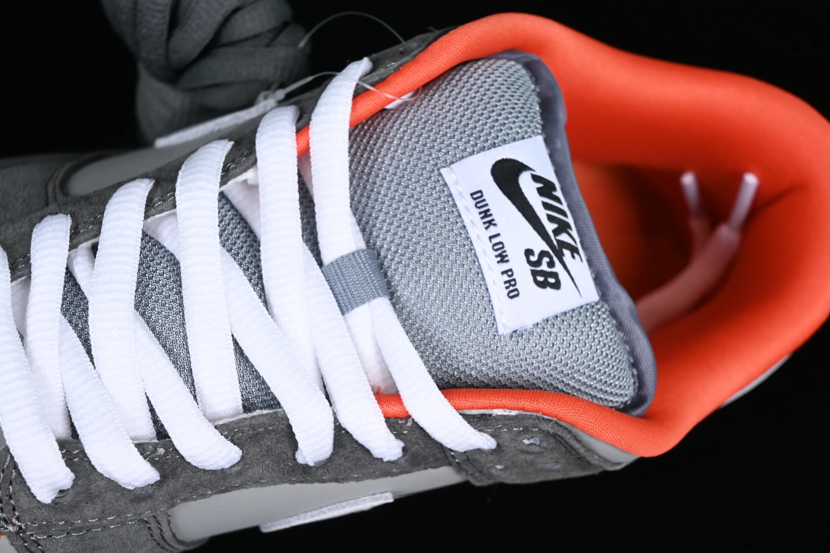 All Categories Nk SB Dunk Series Nk SB Dunk Low Low-top Sneakers Nk Dunk SB New York Gray Peace Dove New York City Limited SB Low-top Casual Sneakers 304292-011
